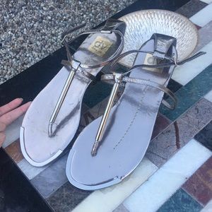 DOLCE VITA METALLIC gunmetal/silver sandals 7.5